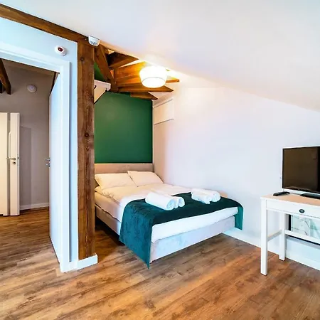 Zamojska 8 - Gkm Apartmán *